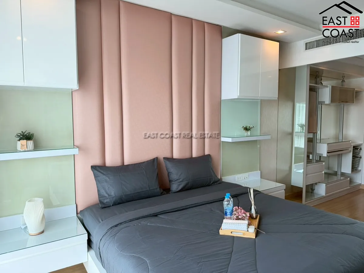 Apus Condominium photo 14