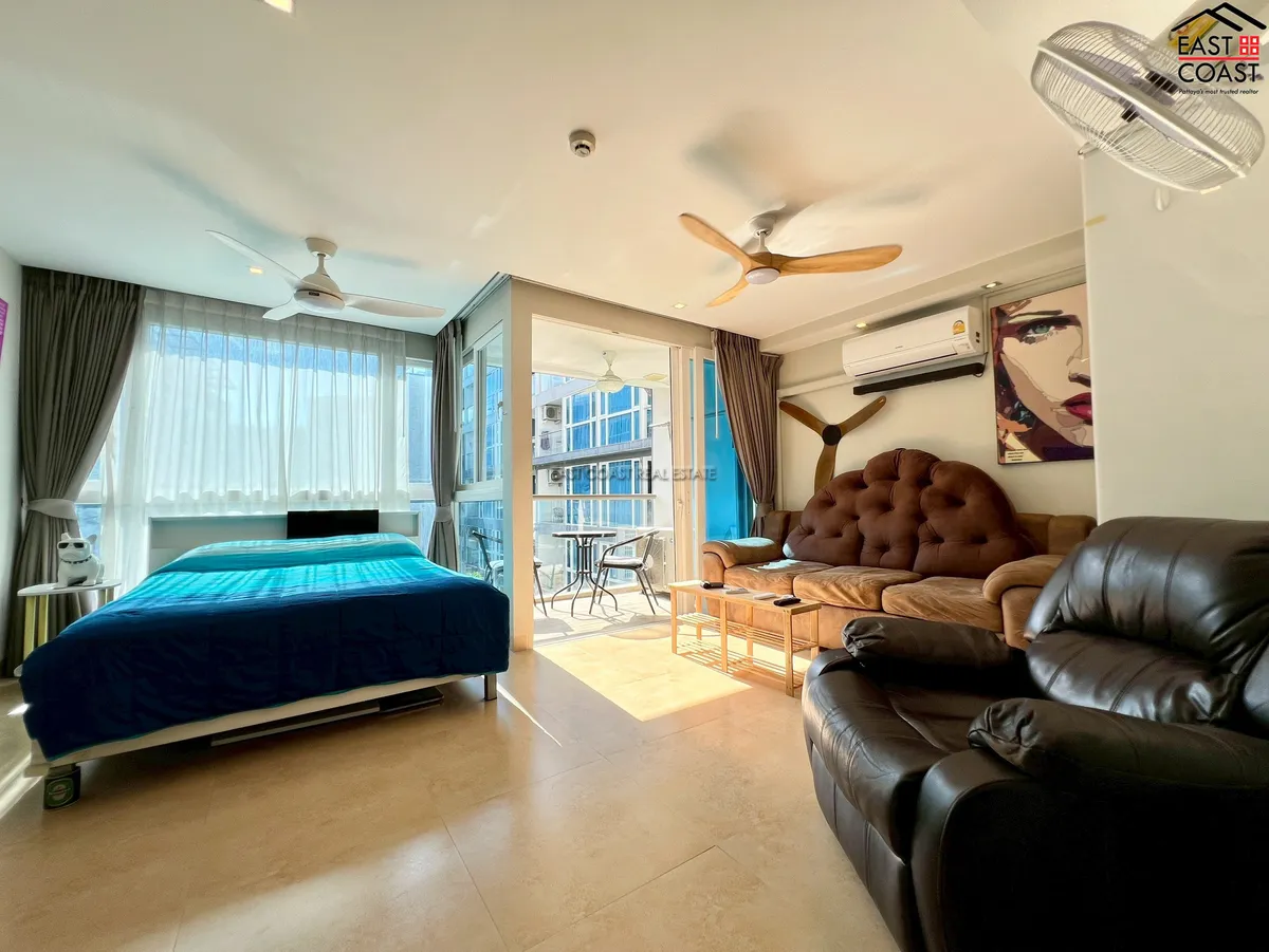 Centara Avenue Residence