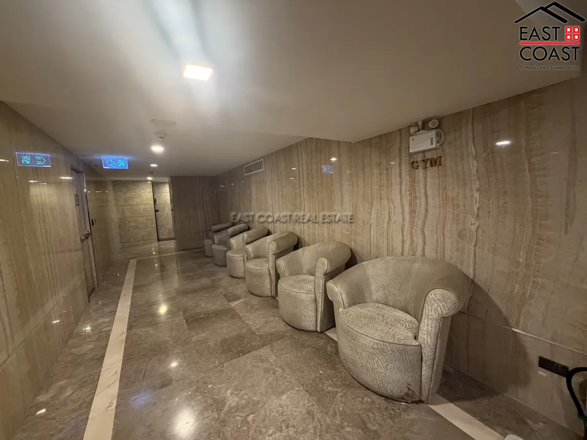 Sky Residences photo 32