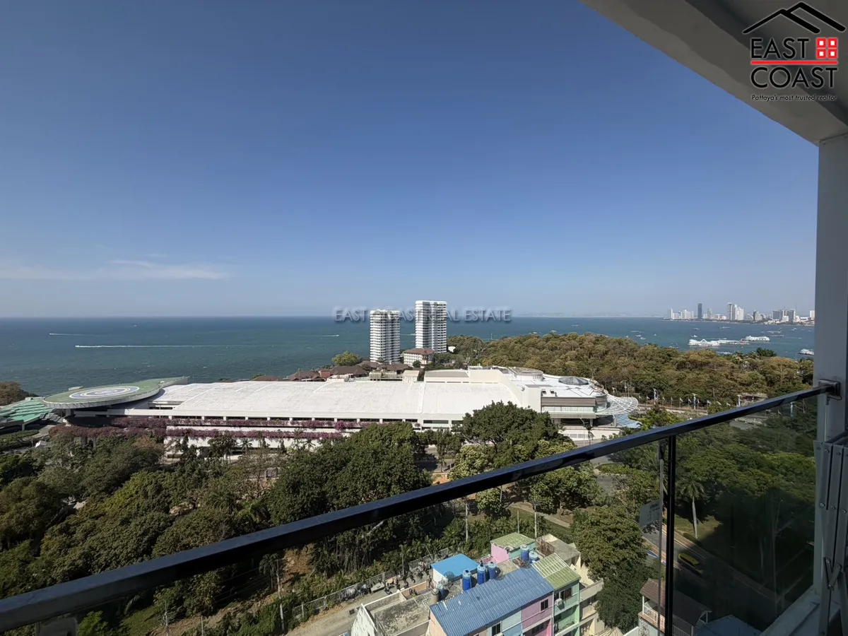 Sky Residences photo 37