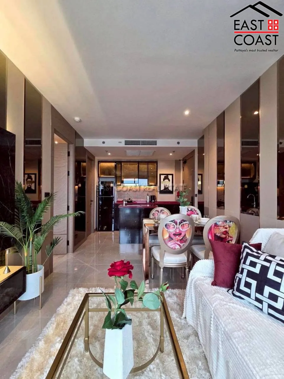 Riviera Ocean Drive photo 3
