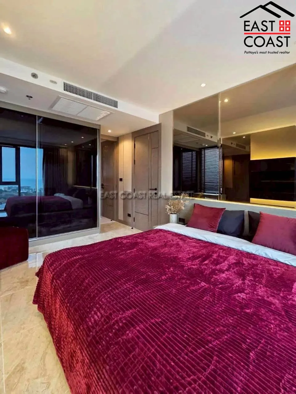 Riviera Ocean Drive photo 16