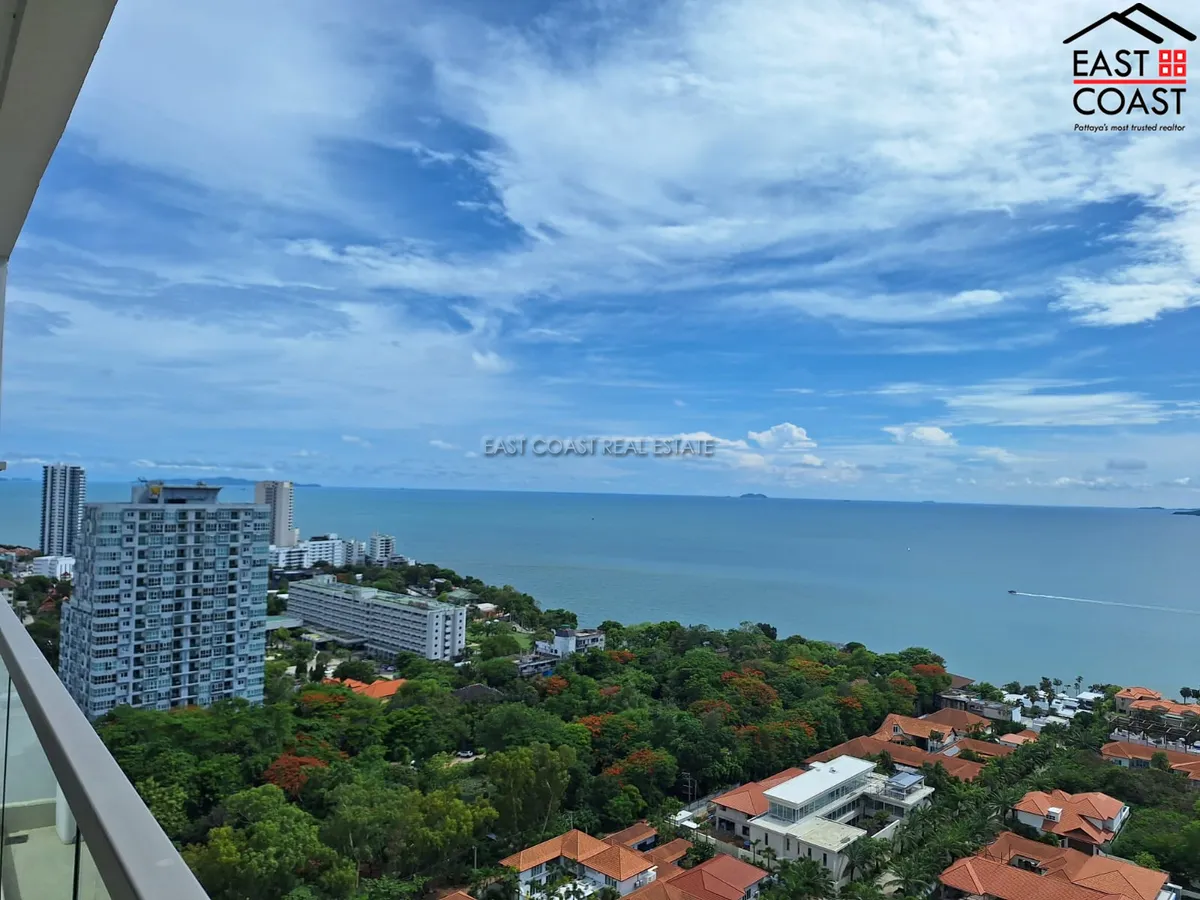 The Peak Towers photo 23