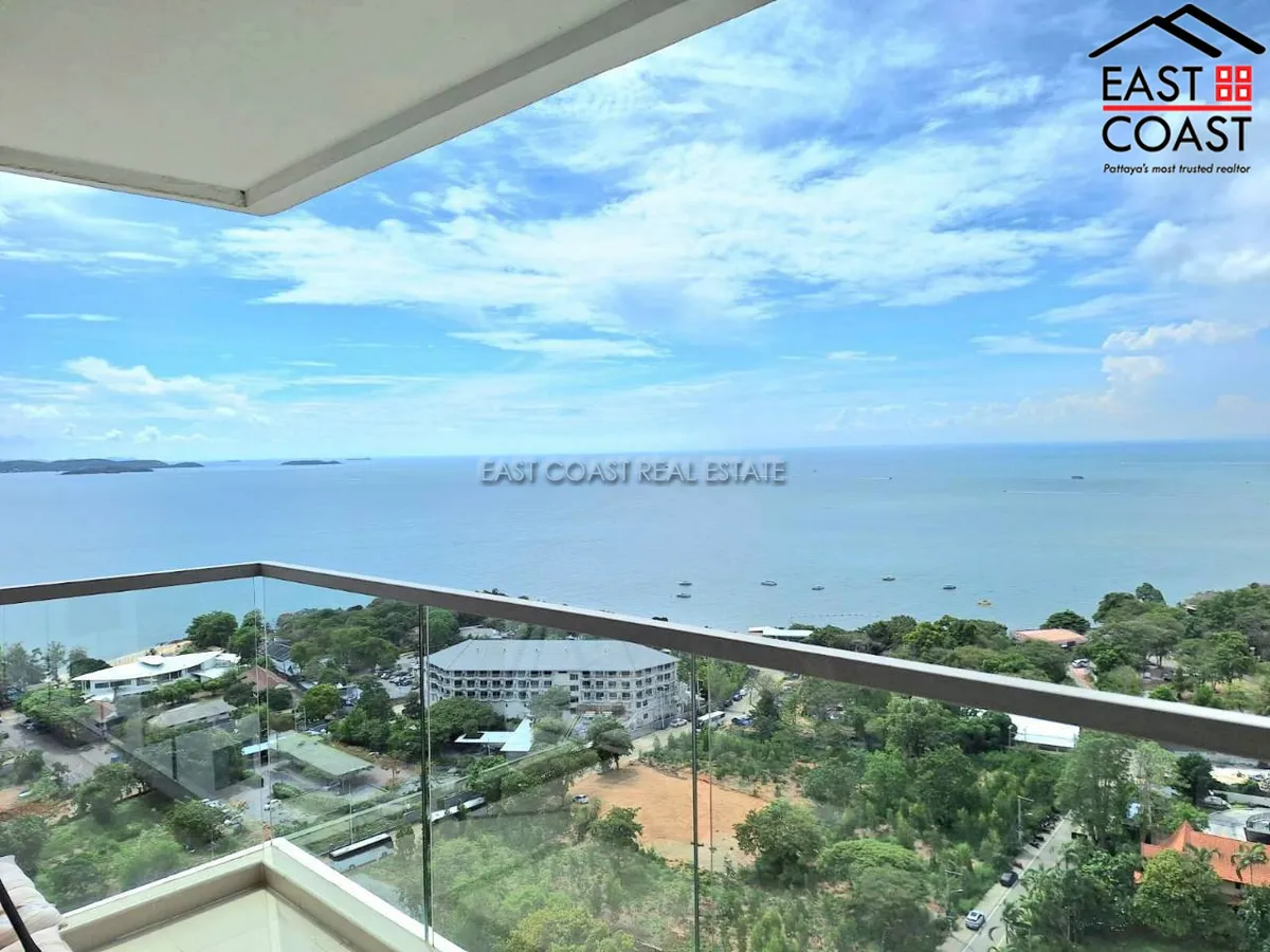 The Peak Towers photo 25