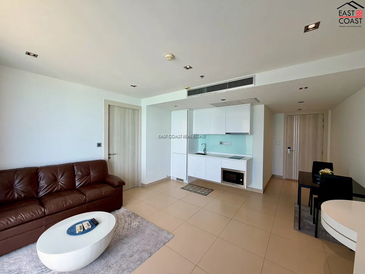 Sands Condominium photo 4