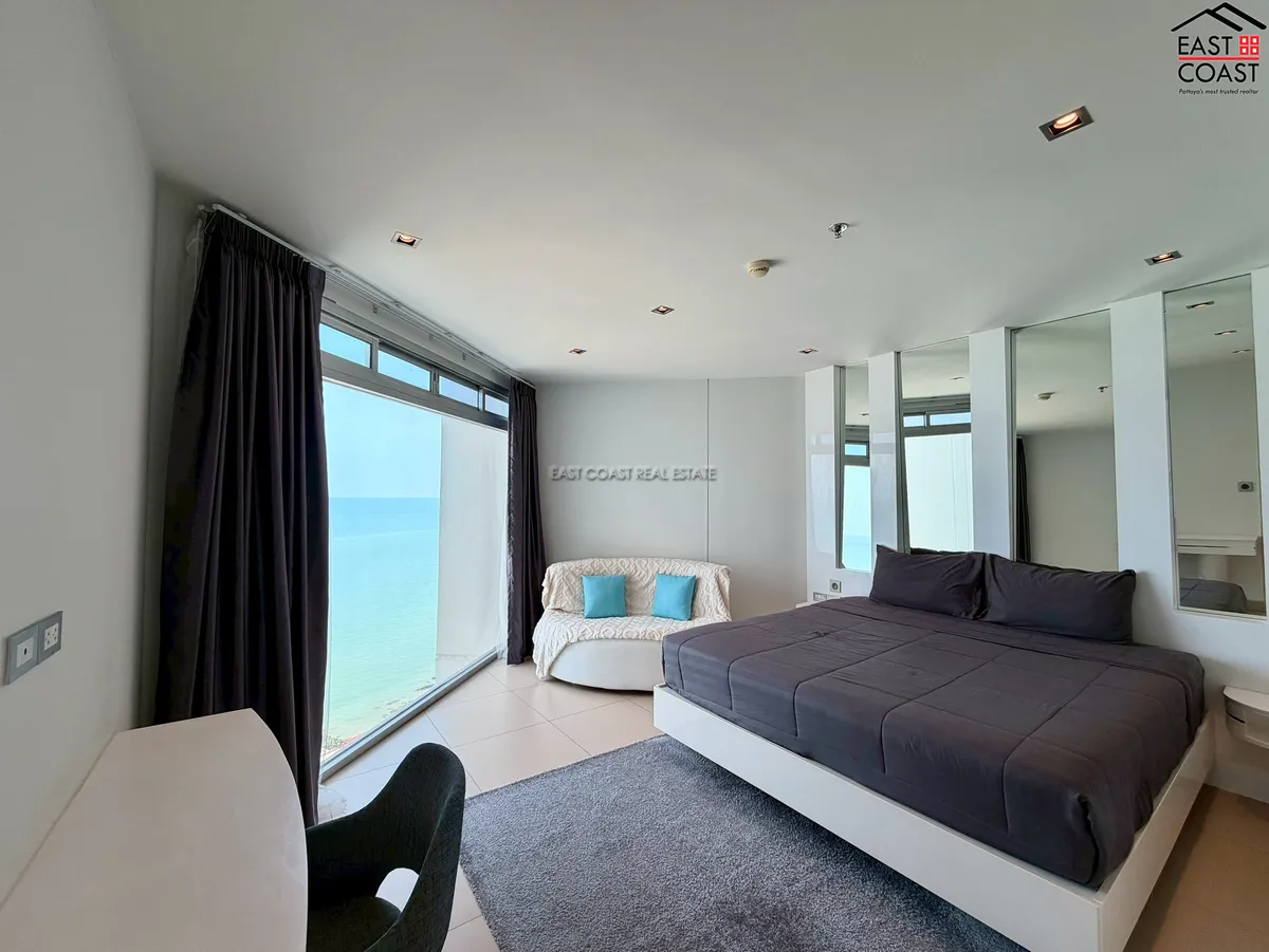 Sands Condominium photo 9
