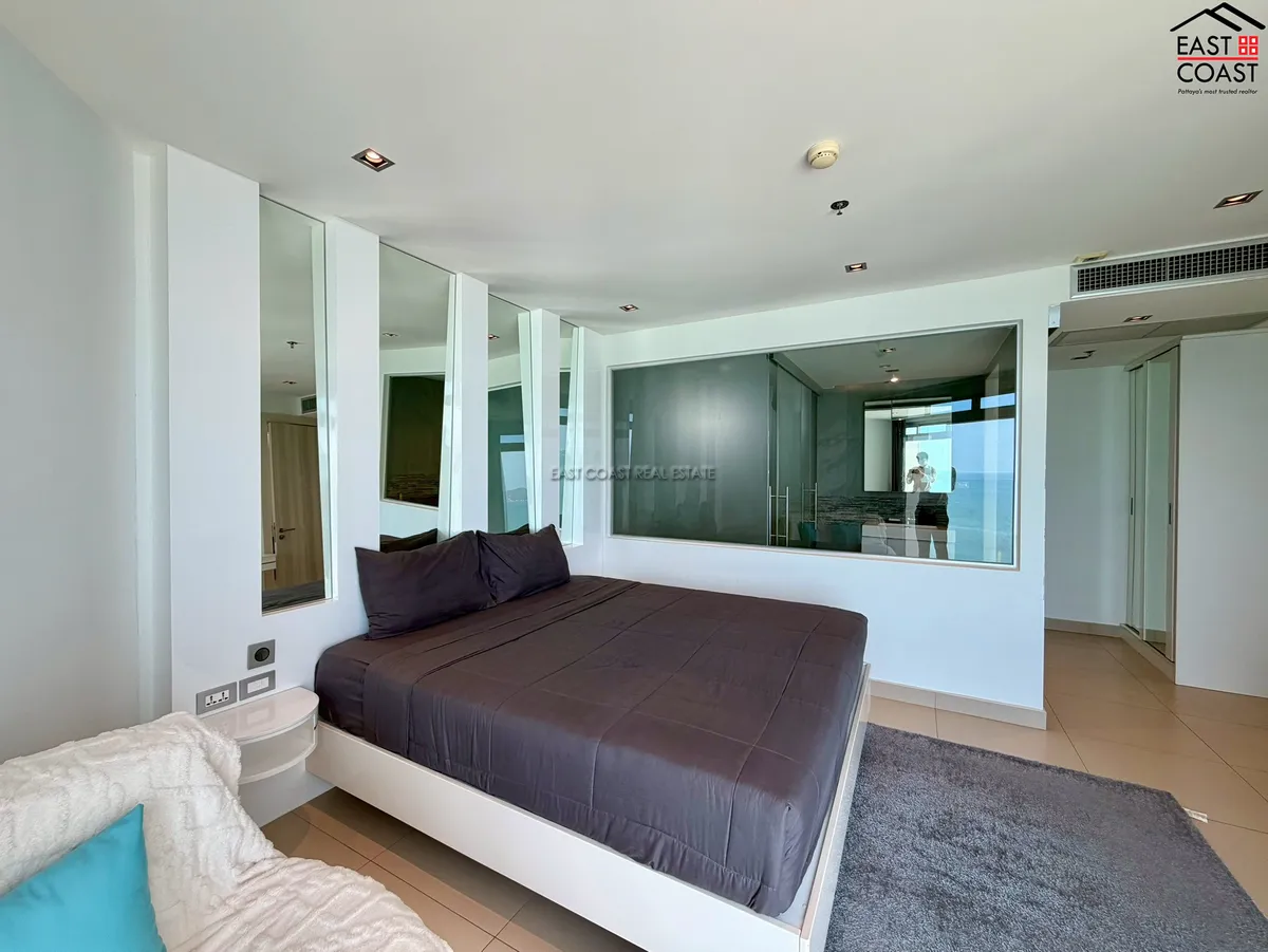 Sands Condominium photo 10