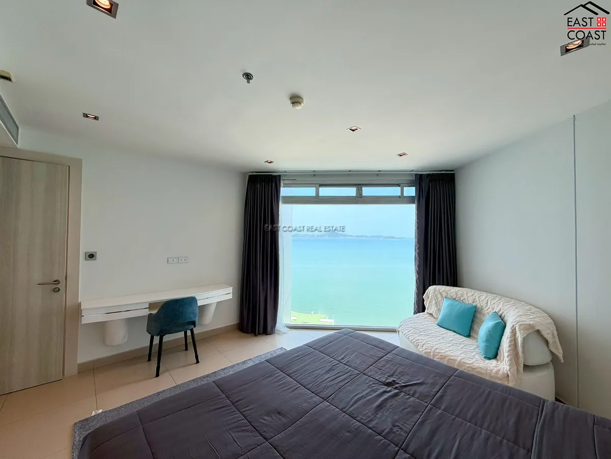 Sands Condominium photo 11