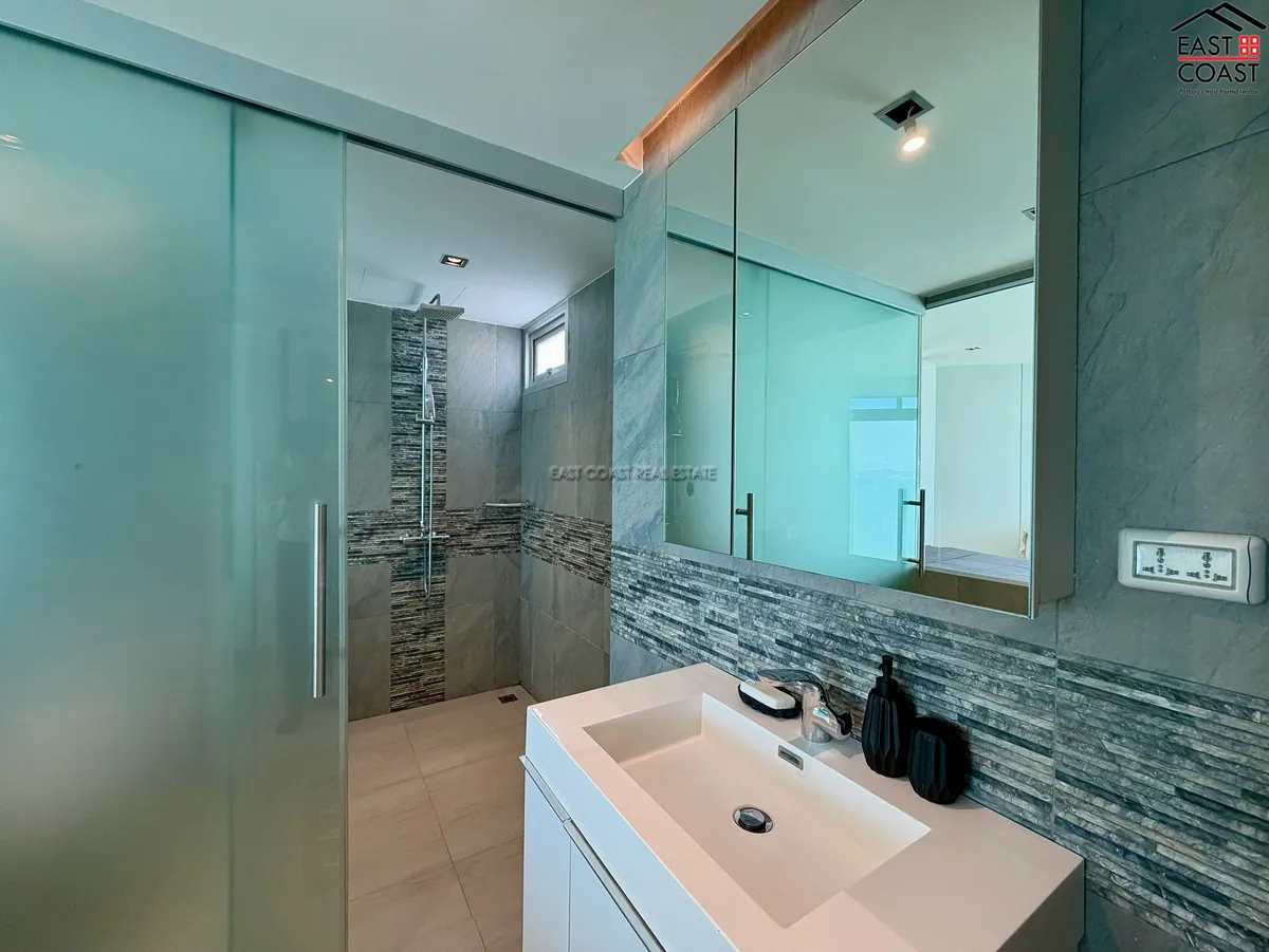 Sands Condominium photo 13