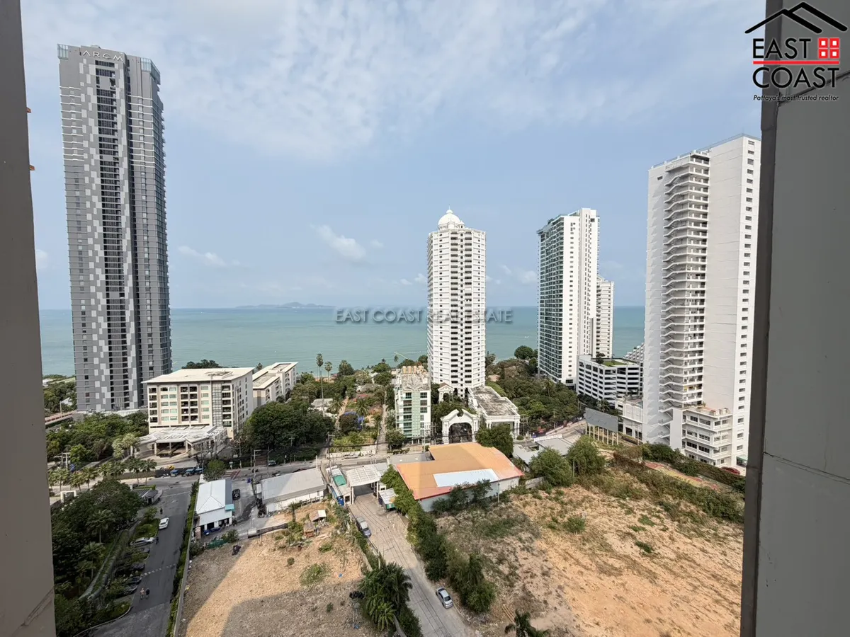 The Riviera Wongamat photo 15