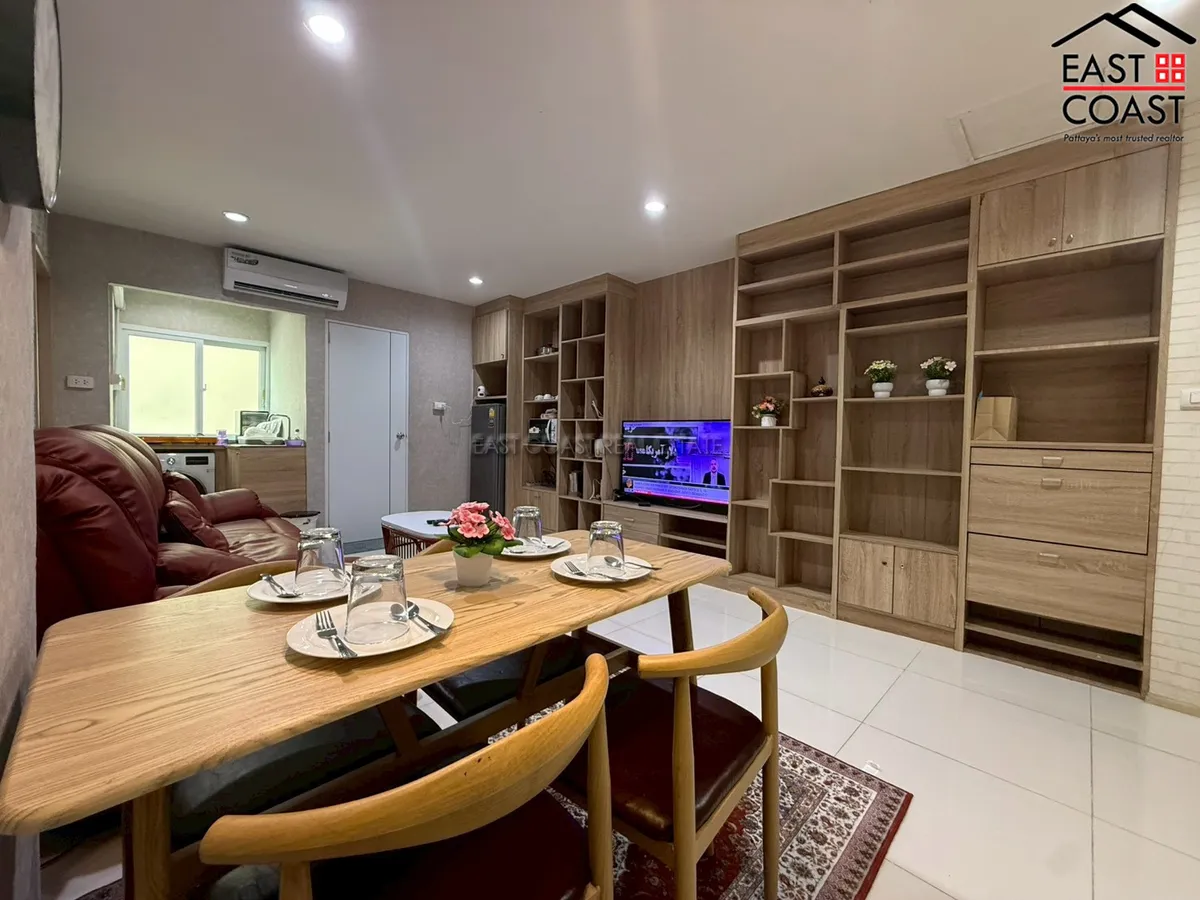 Golden Pattaya Condominium