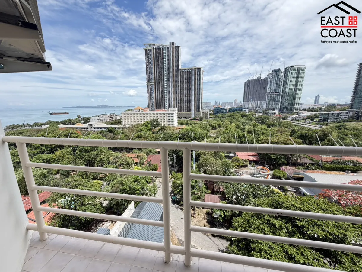 Jomtien Beach Condominium photo 17