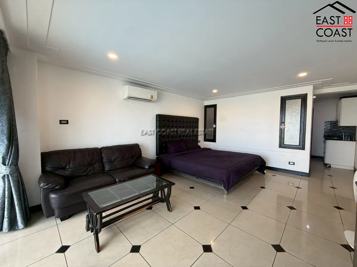 Sombat Pattaya Condotel photo 3