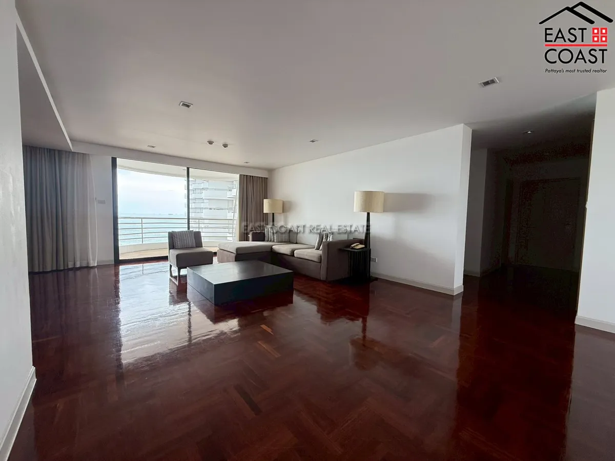 Royal Cliff Garden Residence