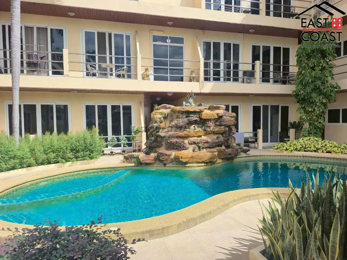 Moonlight Hill Apartment photo 3