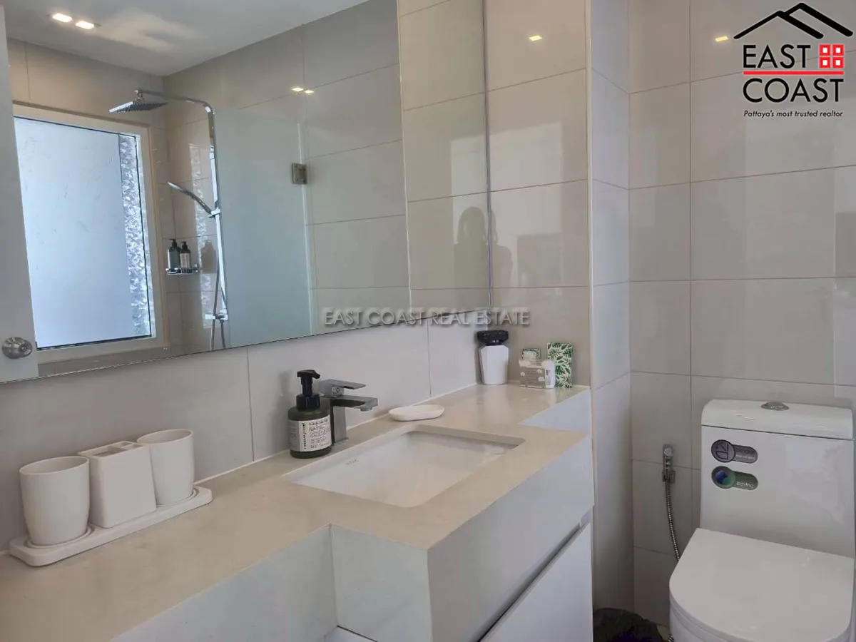 City Center Residence photo 7