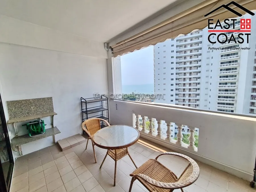 Jomtien Complex photo 12