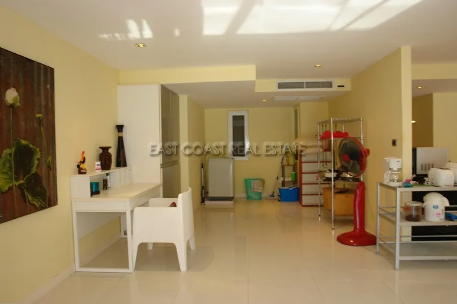 Pattaya Heights photo 6