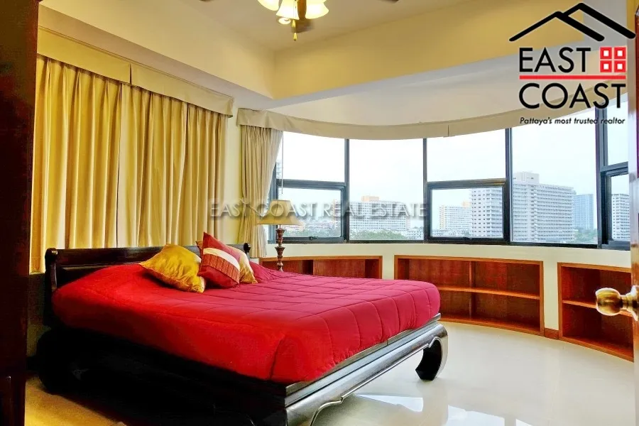 Jomtien Complex photo 21
