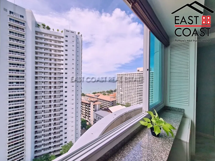 Jomtien Complex photo 18