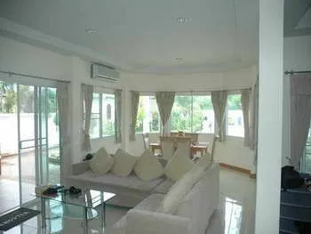 Avenue Residence