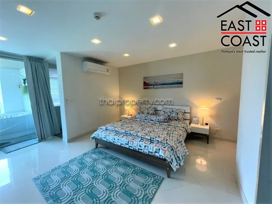Laguna Heights photo 11