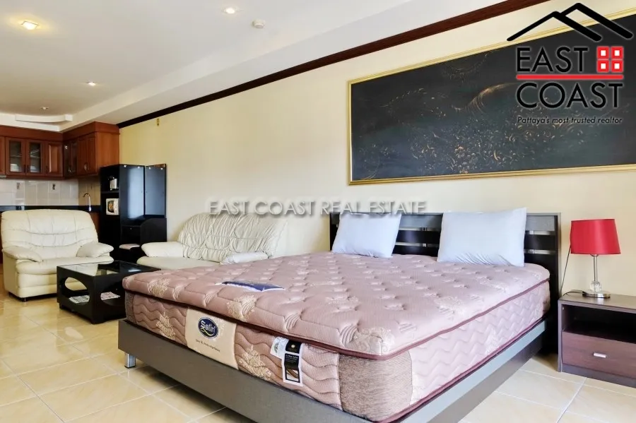 Jomtien Complex photo 8