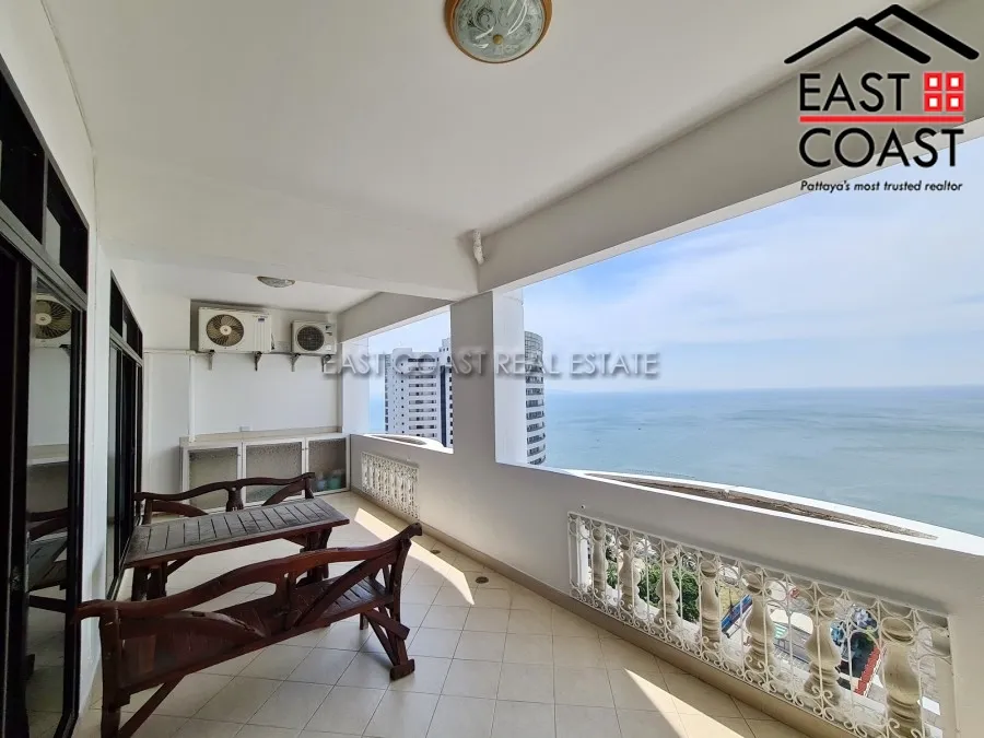 Jomtien Complex photo 20