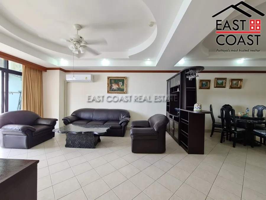 Jomtien Complex photo 9