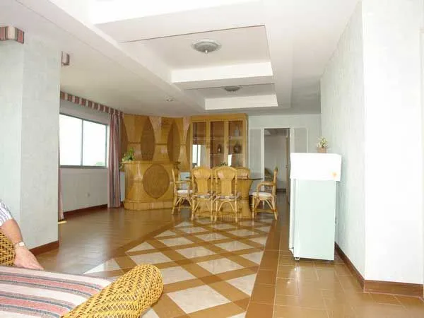 Jomtien Beach Condo photo 3