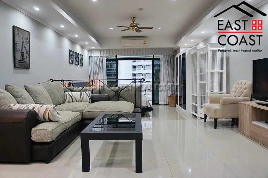 Jomtien Complex photo 6