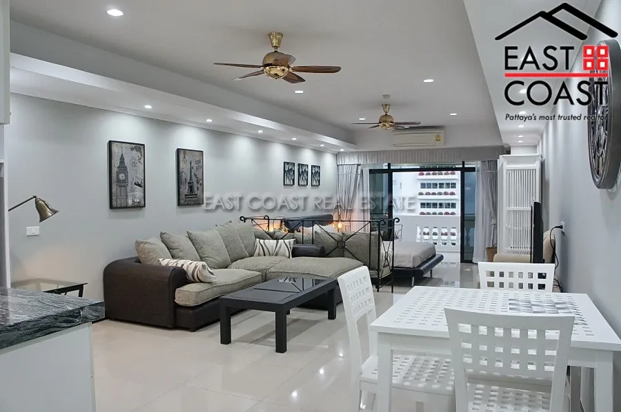 Jomtien Complex