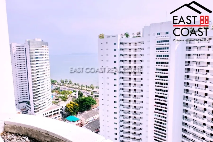 Jomtien Complex photo 14