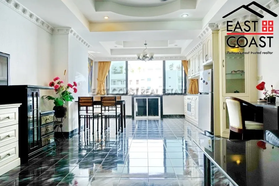 Jomtien Complex photo 4