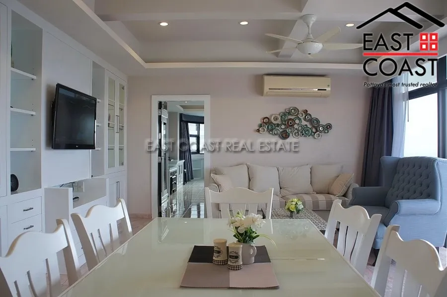 Jomtien Complex photo 5