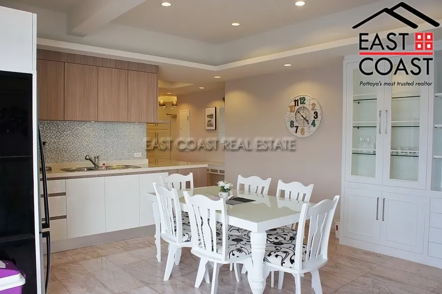 Jomtien Complex photo 9