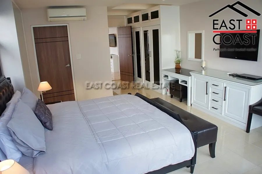 Jomtien Complex photo 14