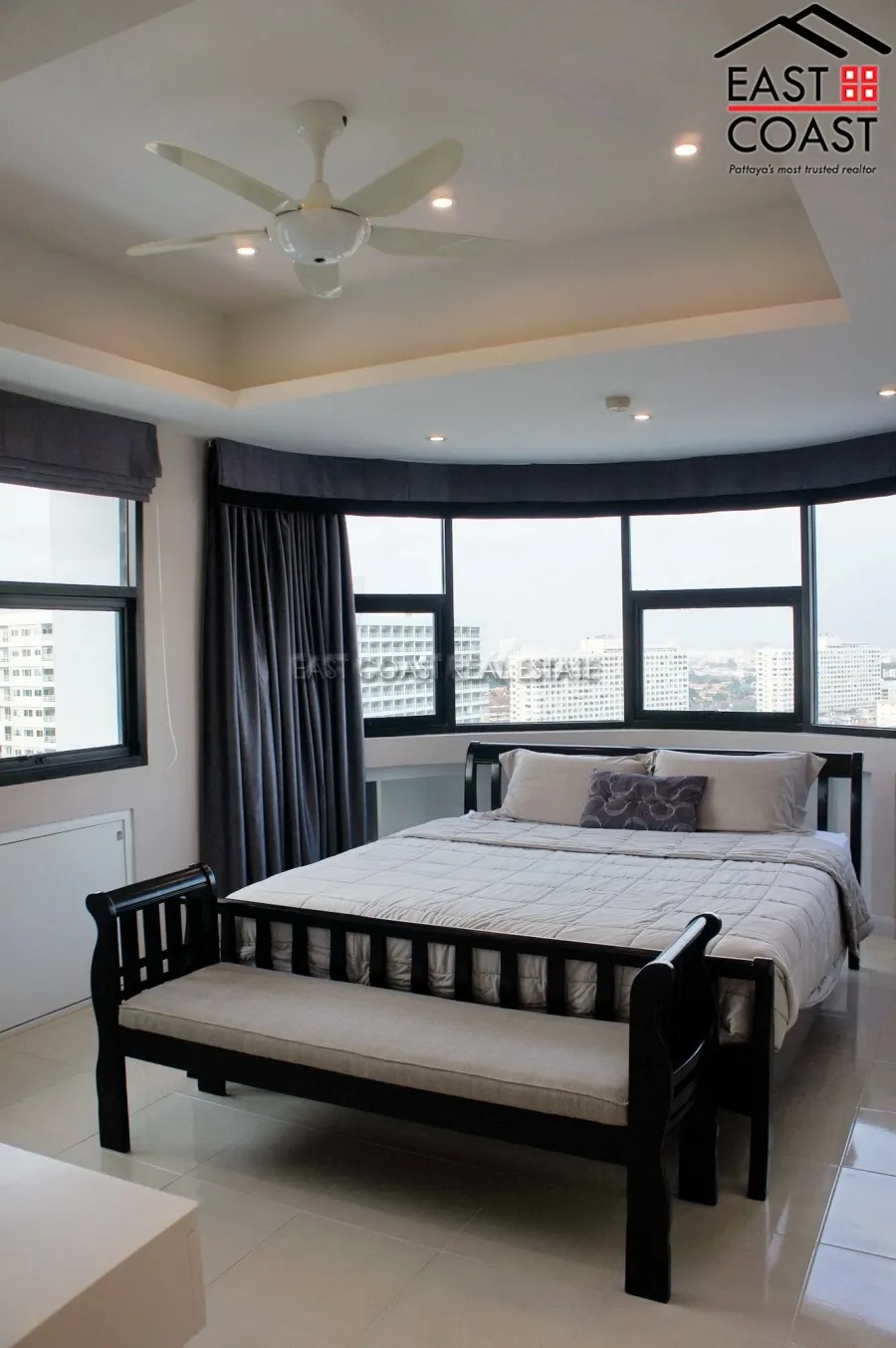 Jomtien Complex photo 21