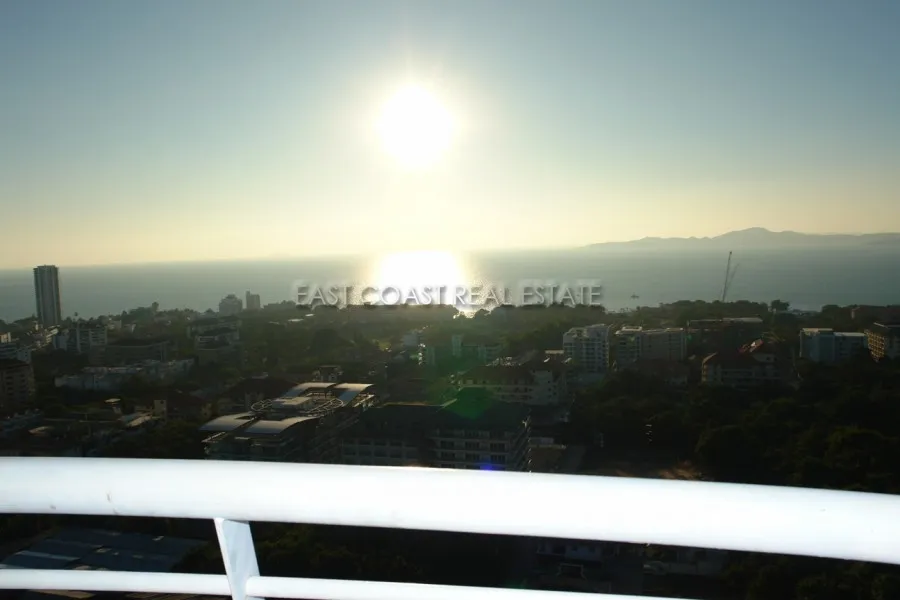Pattaya Hill Resort photo 7