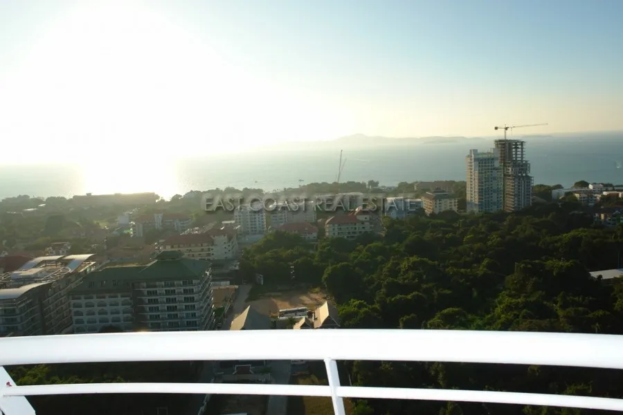 Pattaya Hill Resort photo 35