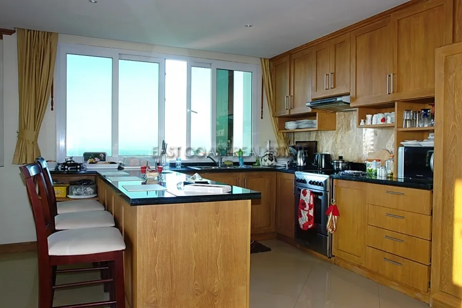 Pattaya Hill Resort photo 13