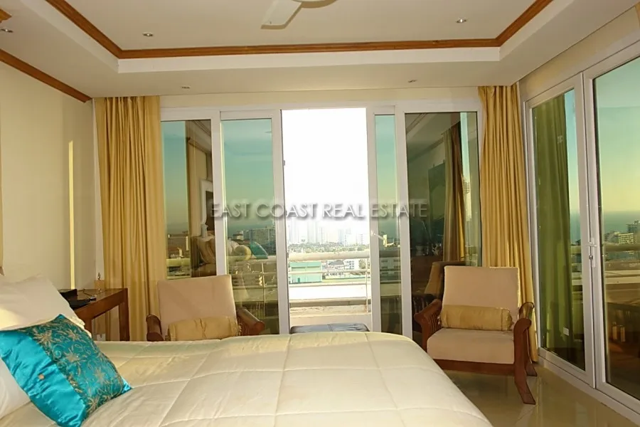 Pattaya Hill Resort photo 19