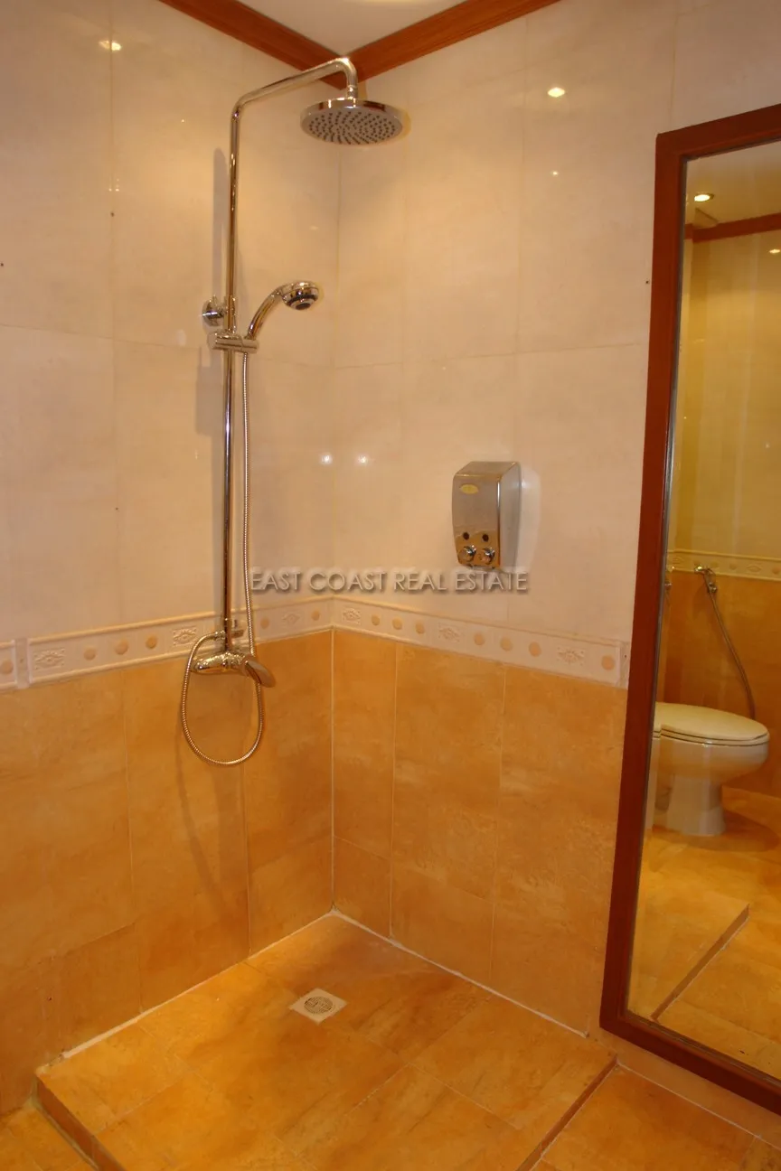 Pattaya Hill Resort photo 5