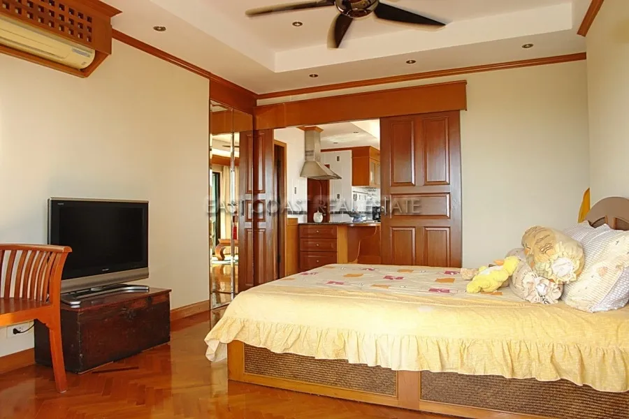 Pattaya Hill Resort photo 7