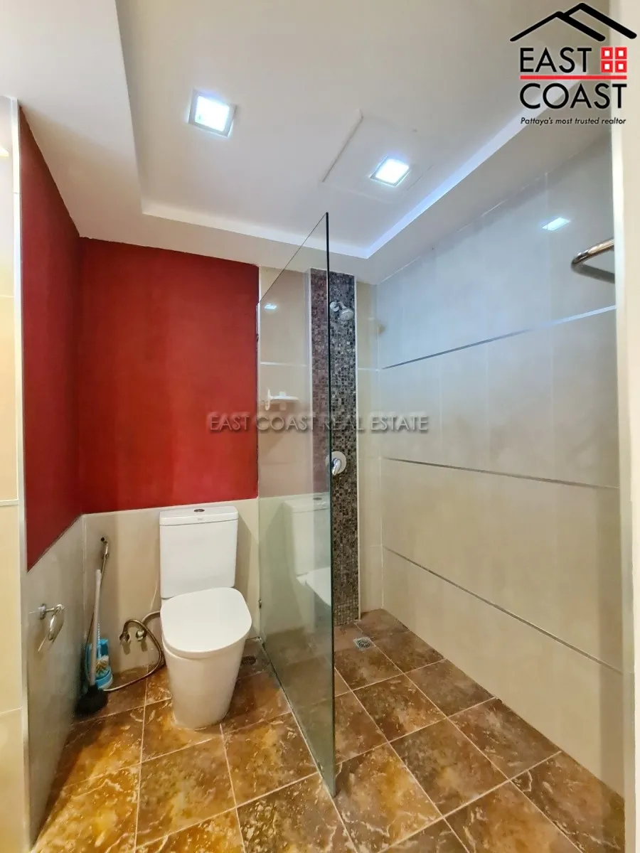 Jomtien Complex photo 13
