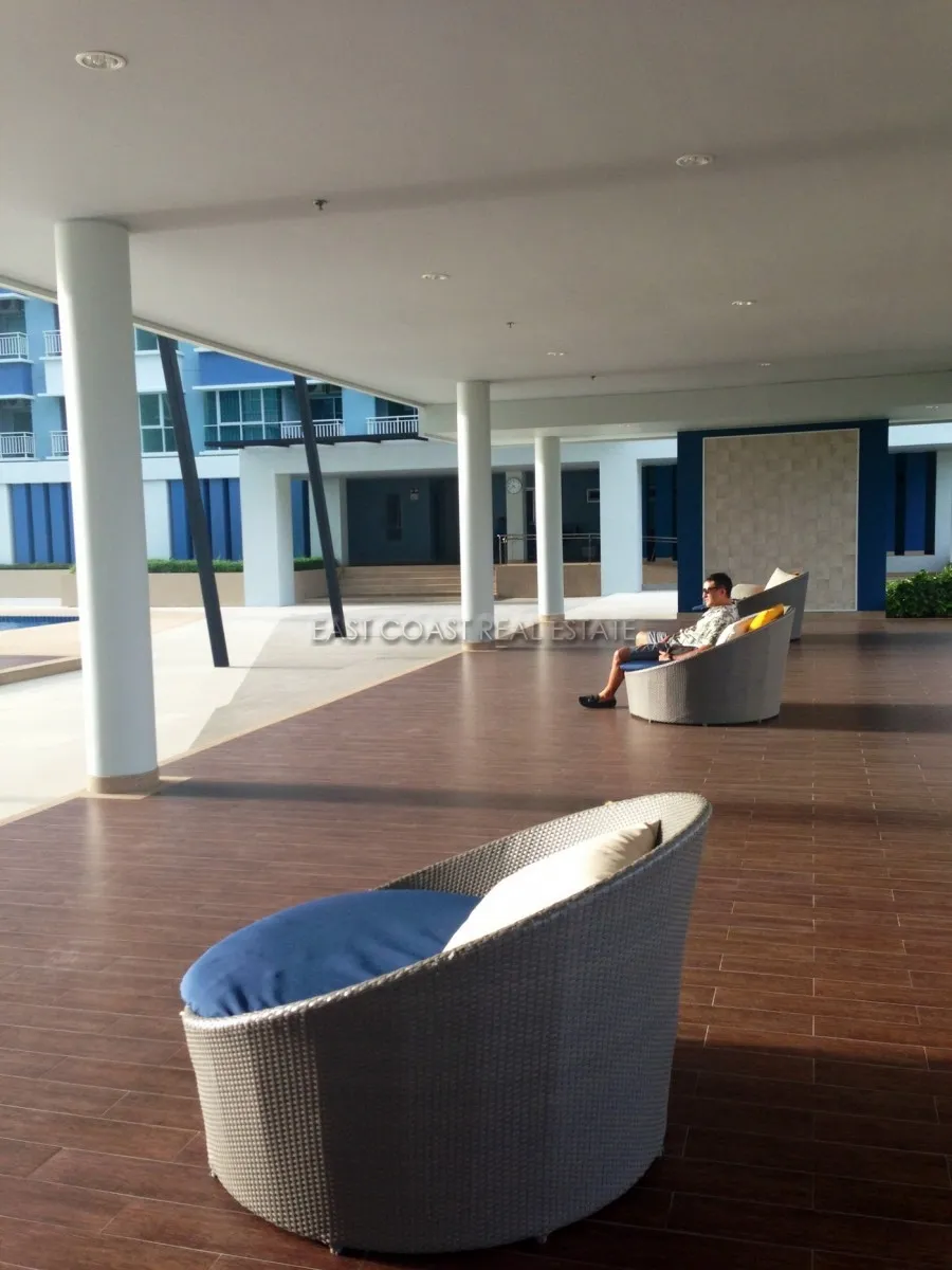 Lumpini Park Beach photo 4