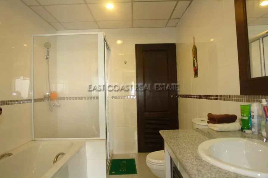 TW Pattaya Klang photo 5