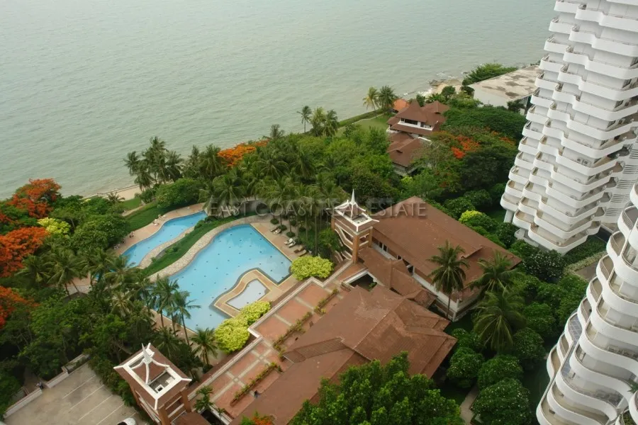 Royal Cliff photo 11