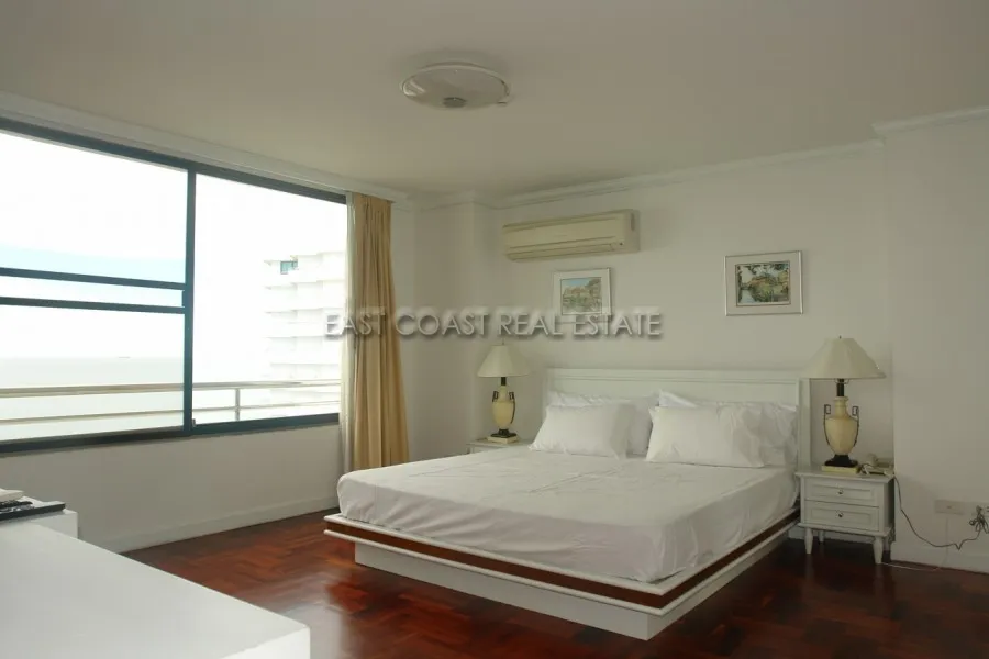 Royal Cliff photo 8