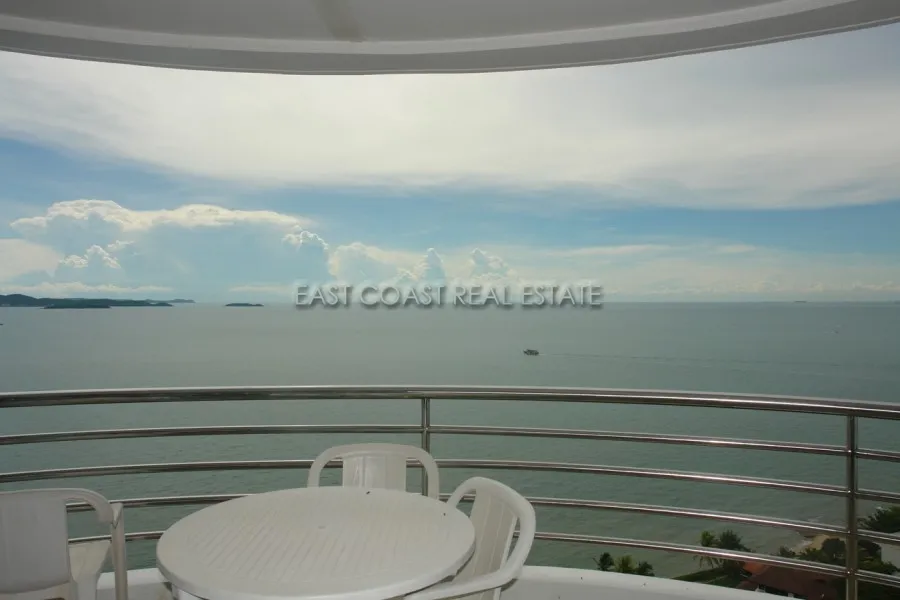 Royal Cliff photo 12